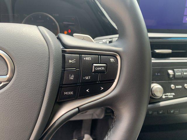 used 2024 Lexus ES 250 car, priced at $41,828