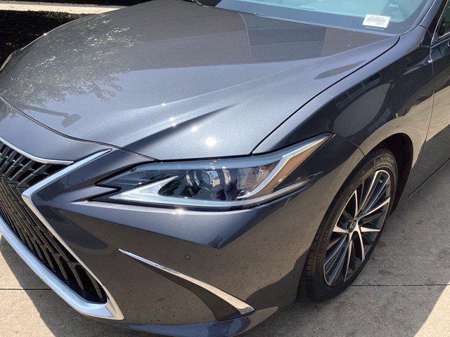 used 2024 Lexus ES 250 car, priced at $41,828