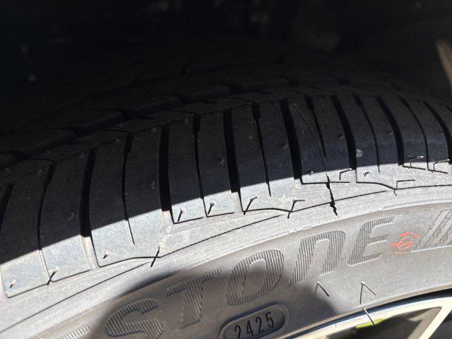 new 2025 Lexus ES 350 car, priced at $46,425