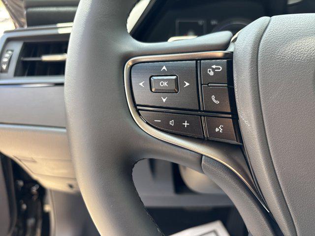 new 2025 Lexus ES 300h car, priced at $49,224