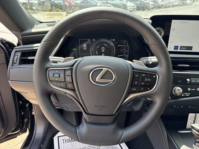 new 2025 Lexus ES 300h car, priced at $49,224