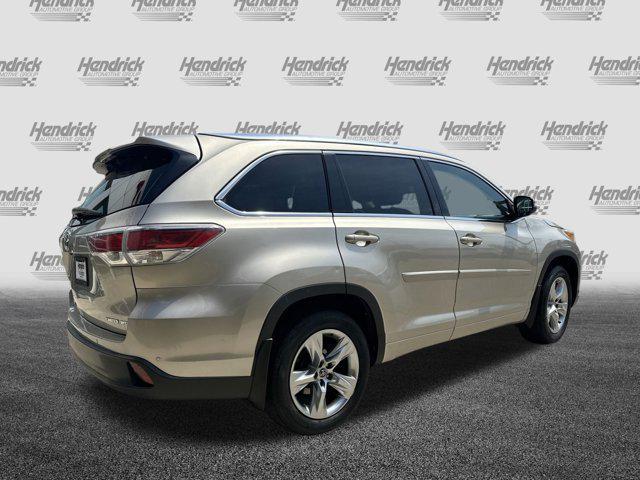 used 2016 Toyota Highlander car, priced at $20,718