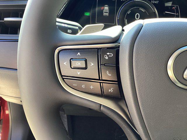 new 2025 Lexus ES 300h car, priced at $52,859