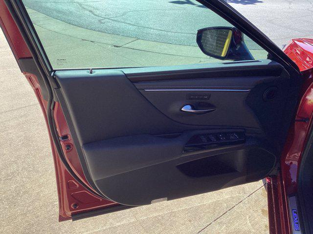 new 2025 Lexus ES 300h car, priced at $52,859