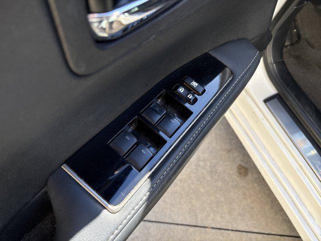 used 2016 Lexus ES 350 car, priced at $20,116