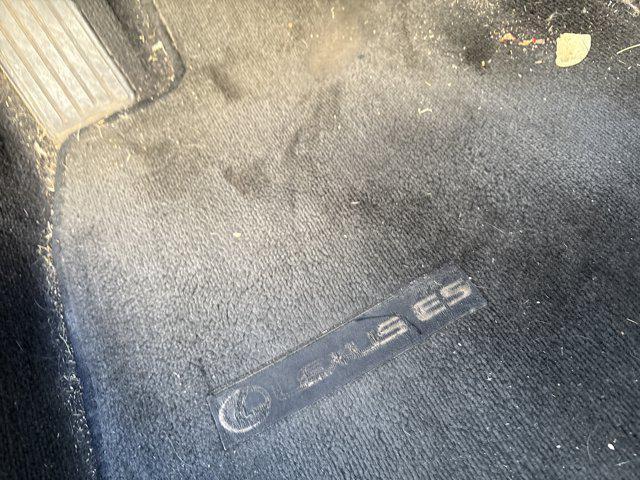 used 2016 Lexus ES 350 car, priced at $20,116