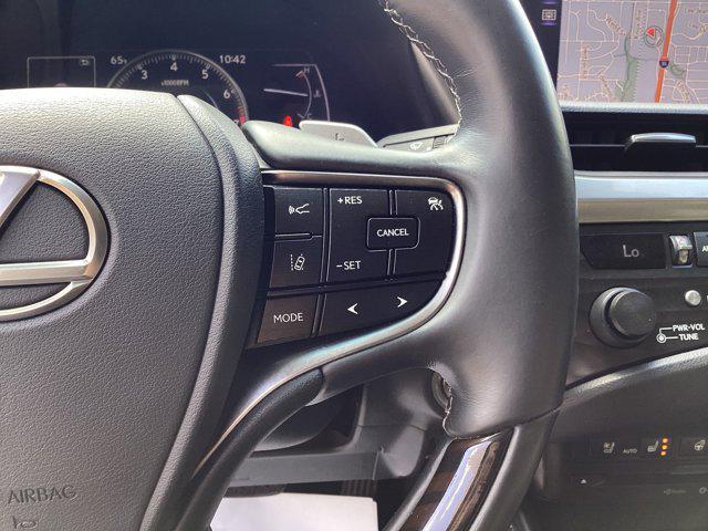 used 2019 Lexus ES 350 car, priced at $26,144