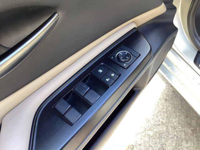 used 2019 Lexus ES 350 car, priced at $26,144