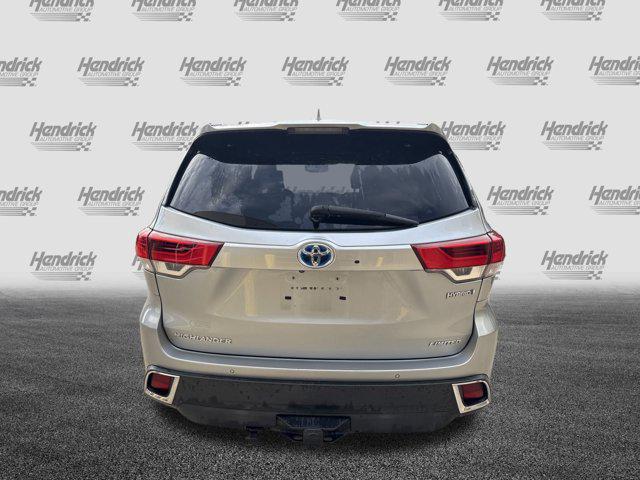 used 2019 Toyota Highlander Hybrid car, priced at $27,783