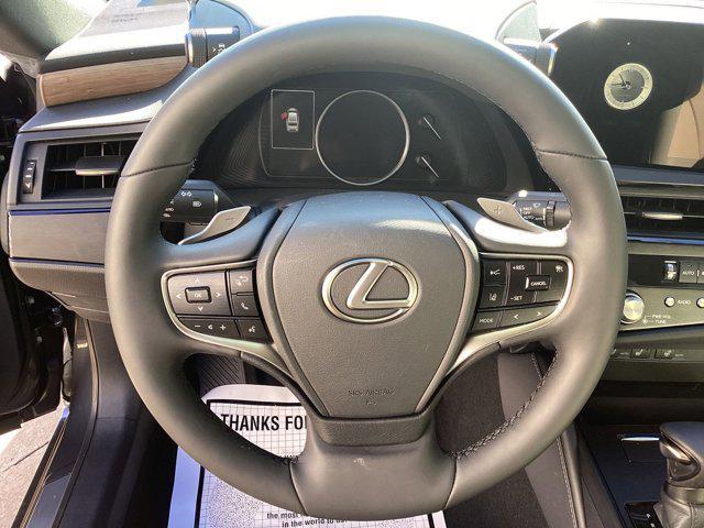 new 2025 Lexus ES 350 car, priced at $45,859