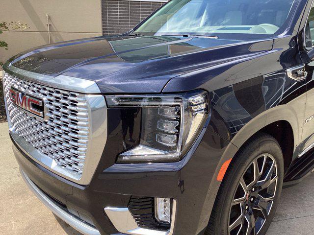 used 2023 GMC Yukon XL car, priced at $73,042