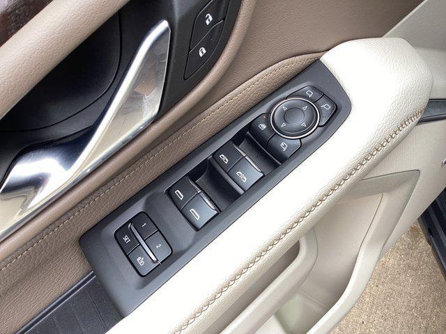 used 2023 GMC Yukon XL car, priced at $73,042