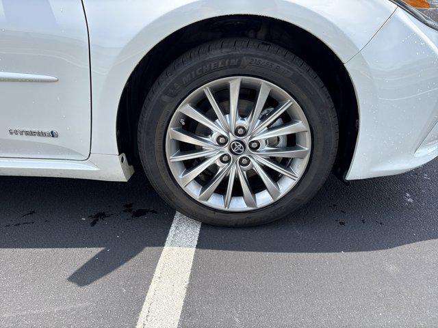 used 2018 Toyota Avalon Hybrid car, priced at $24,250