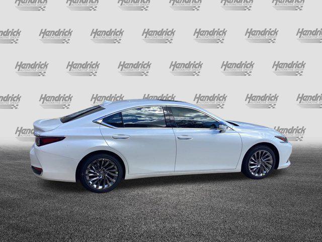 new 2025 Lexus ES 300h car, priced at $57,059