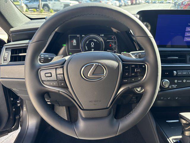 new 2025 Lexus ES 300h car, priced at $48,385