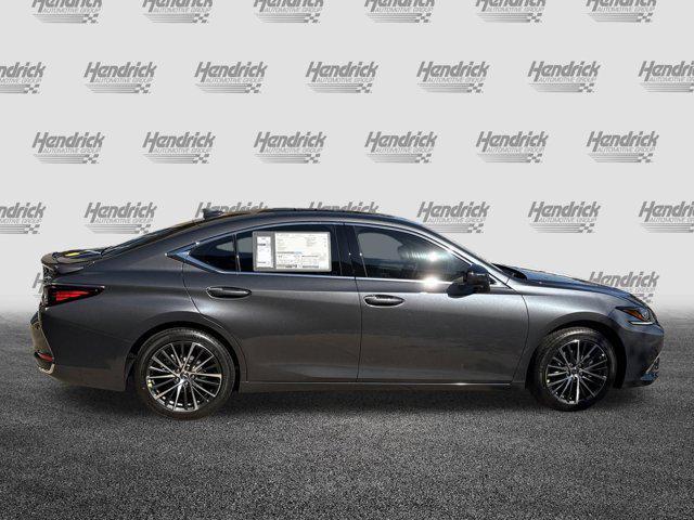 new 2025 Lexus ES 300h car, priced at $48,385