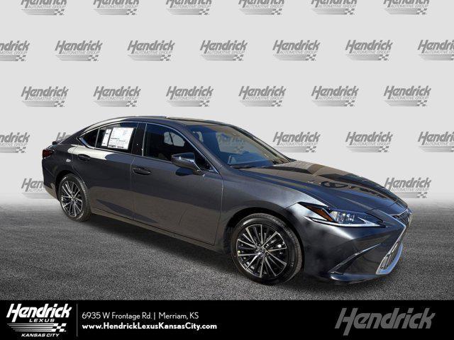 new 2025 Lexus ES 300h car, priced at $48,385