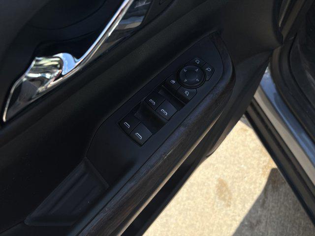 used 2021 GMC Acadia car, priced at $28,581