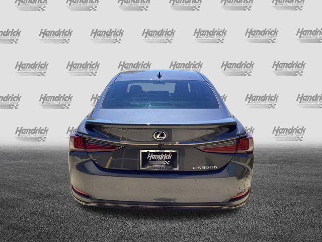 new 2025 Lexus ES 300h car, priced at $52,934