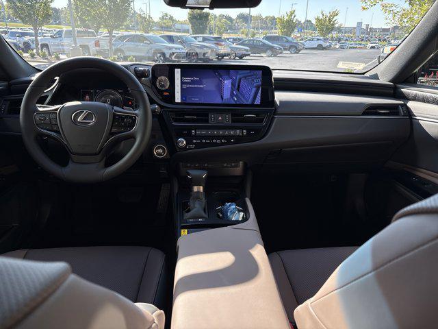 new 2025 Lexus ES 300h car, priced at $48,300