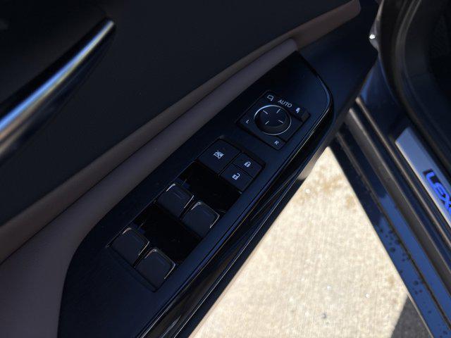 new 2025 Lexus ES 300h car, priced at $48,300