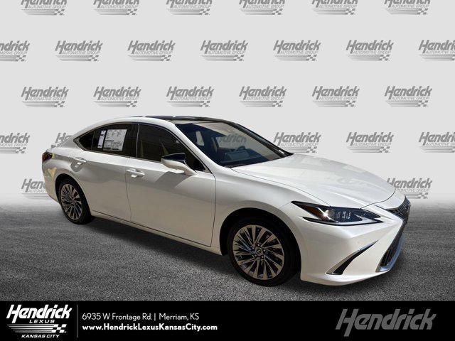 new 2025 Lexus ES 350 car, priced at $51,915