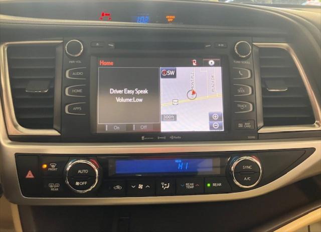 used 2019 Toyota Highlander car, priced at $29,950