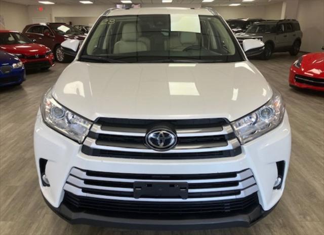 used 2019 Toyota Highlander car, priced at $29,950