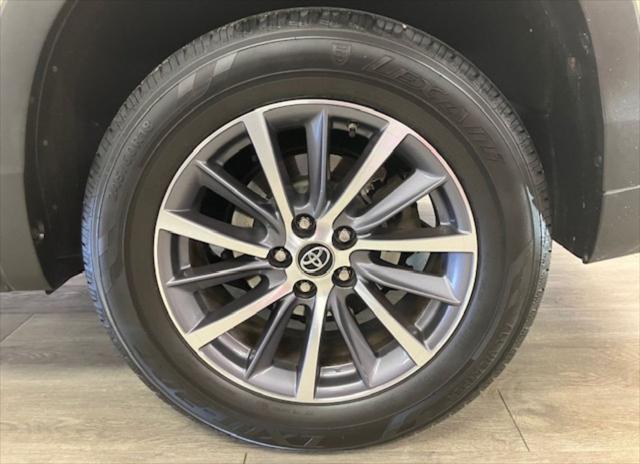 used 2019 Toyota Highlander car, priced at $29,950