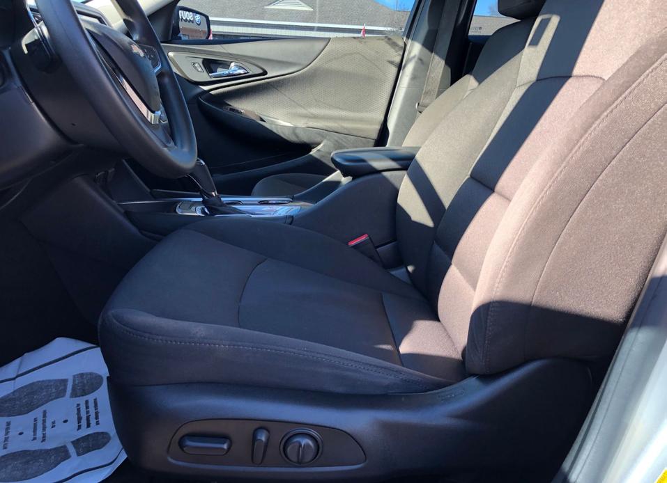 used 2018 Chevrolet Malibu car, priced at $14,950