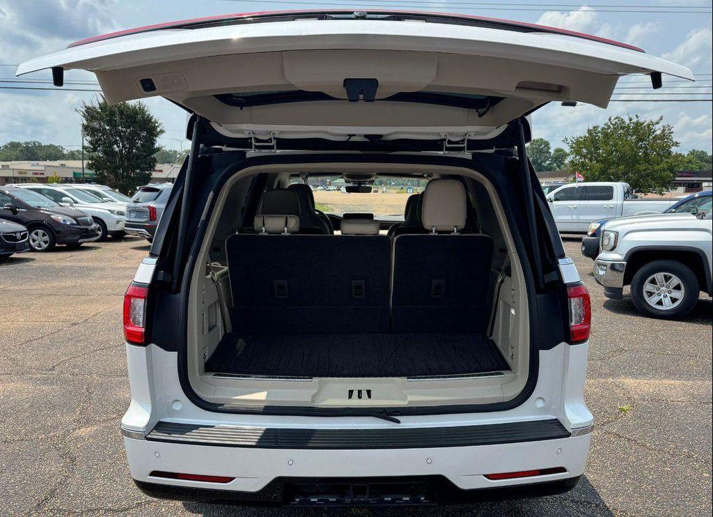 used 2019 Lincoln Navigator car, priced at $36,950