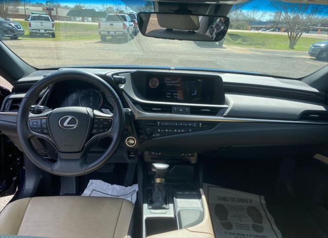 used 2019 Lexus ES 350 car, priced at $32,950