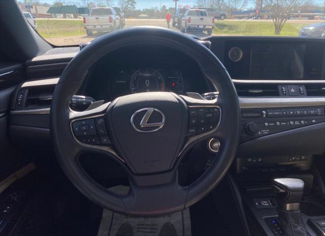 used 2019 Lexus ES 350 car, priced at $32,950