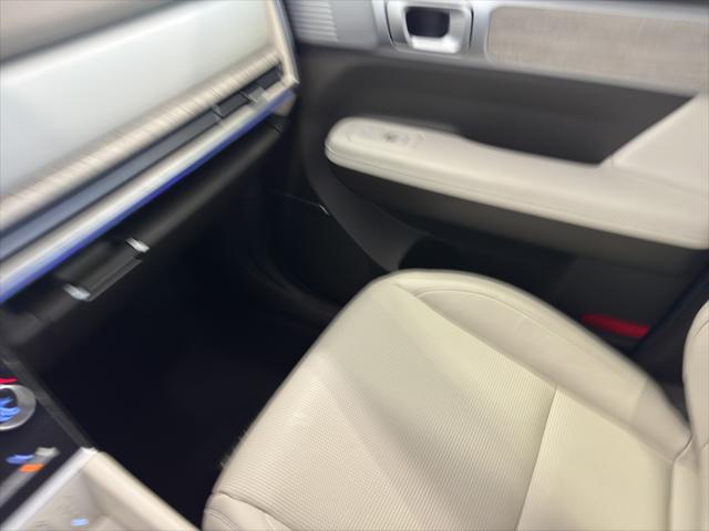 used 2025 Hyundai SANTA FE HEV car, priced at $46,236