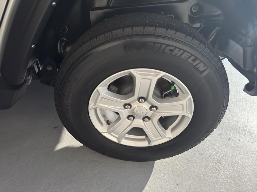 used 2022 Jeep Wrangler Unlimited car, priced at $31,896
