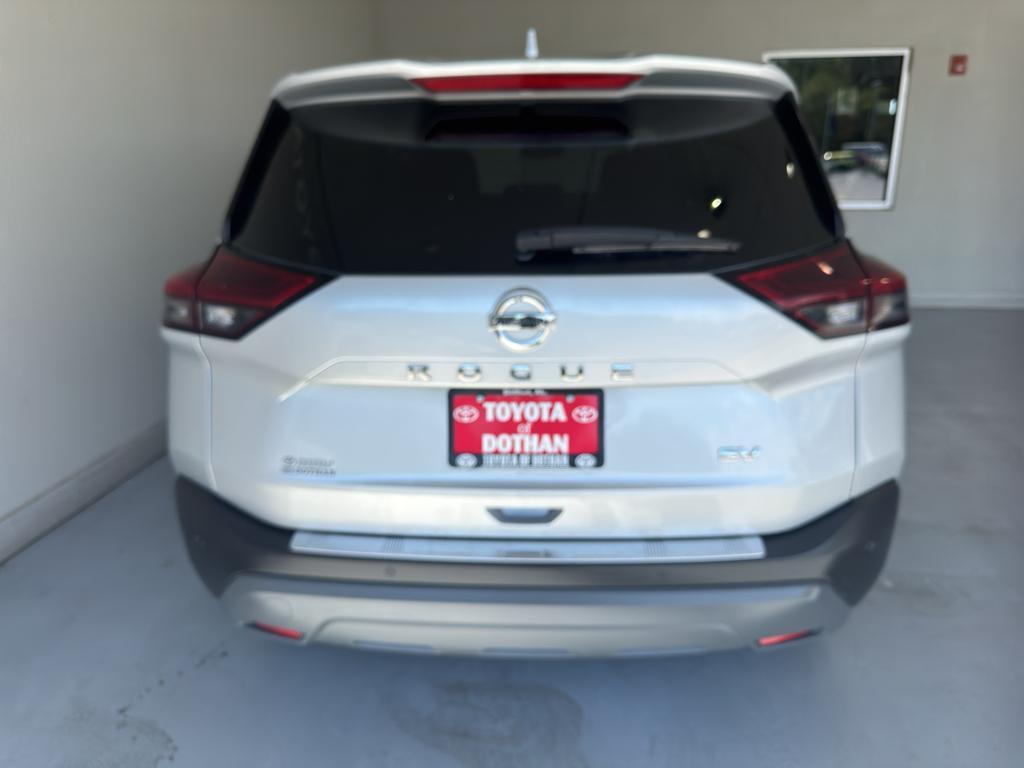 used 2021 Nissan Rogue car, priced at $21,059