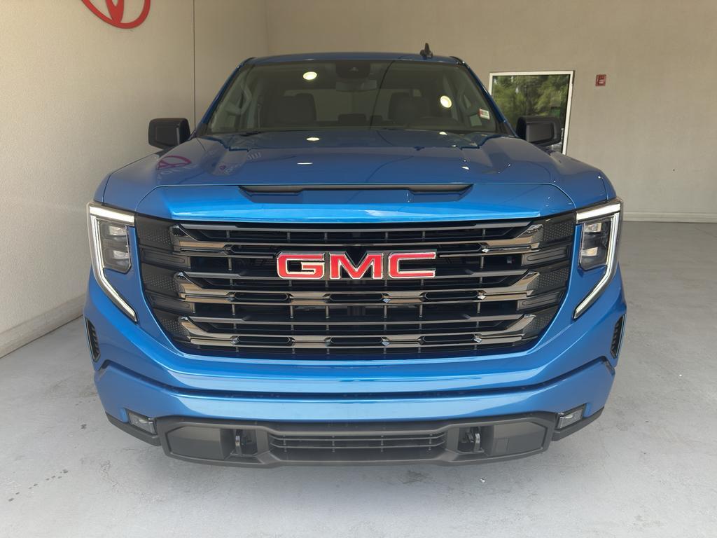 used 2023 GMC Sierra 1500 car, priced at $37,779