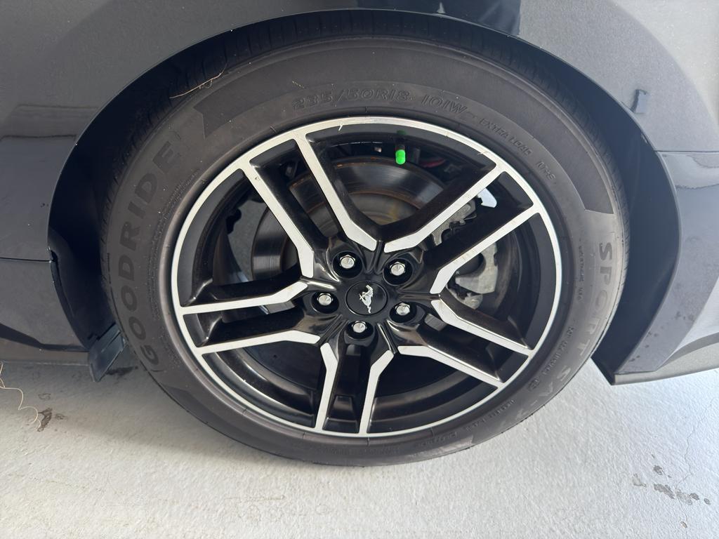 used 2022 Ford Mustang car, priced at $37,954