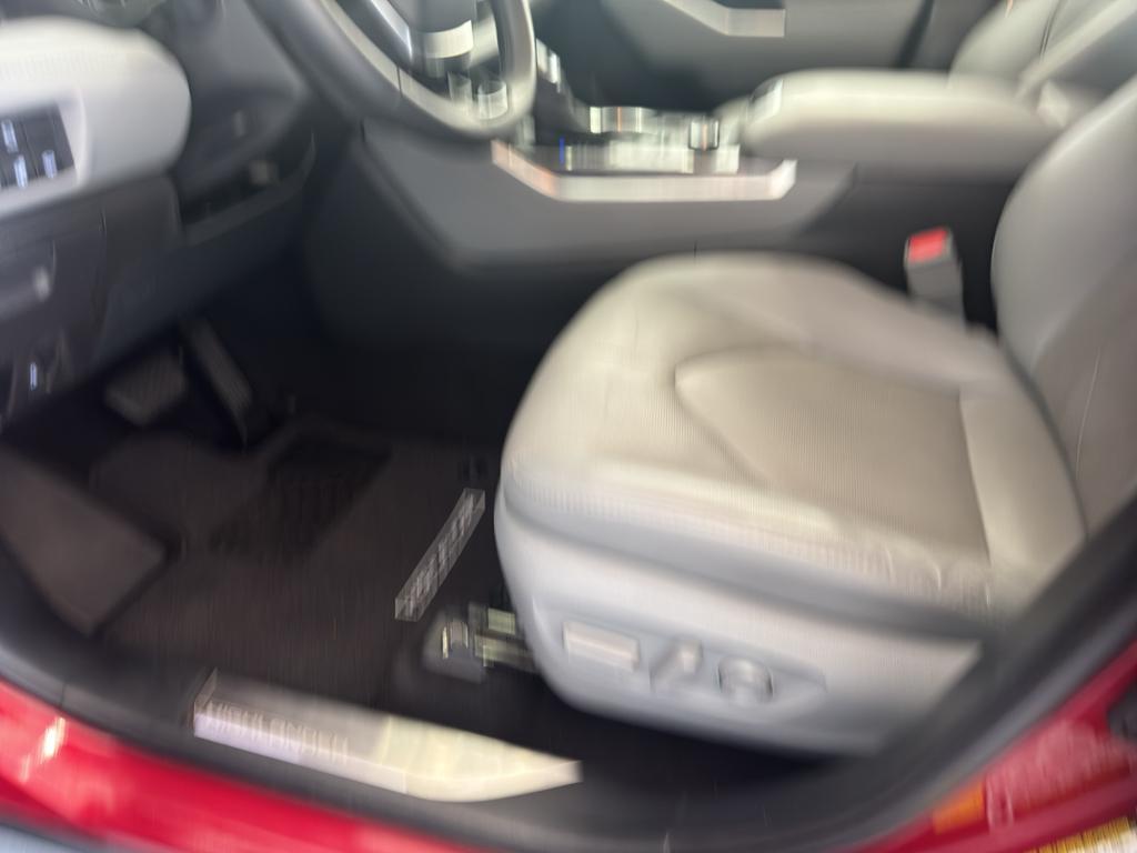 used 2021 Toyota Highlander car, priced at $38,747