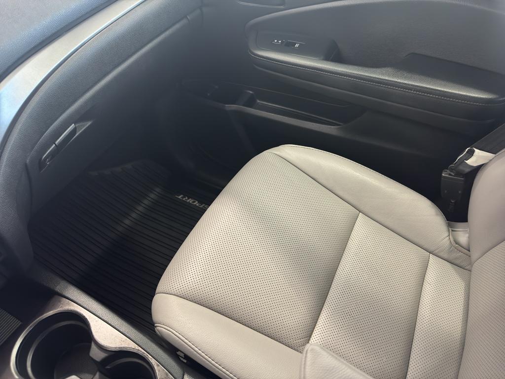used 2023 Honda Passport car, priced at $31,612
