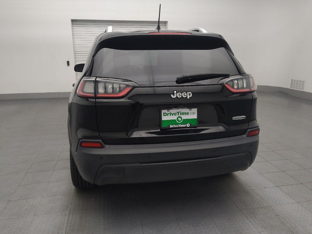 used 2020 Jeep Cherokee car, priced at $18,195