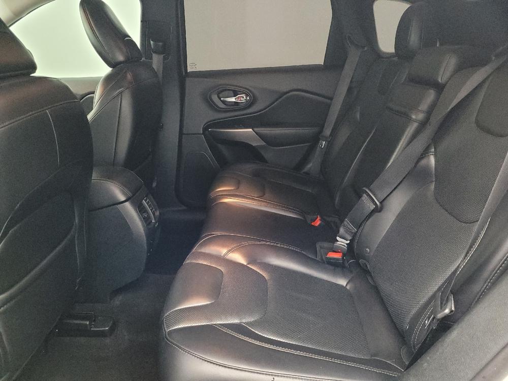 used 2019 Jeep Cherokee car, priced at $17,295