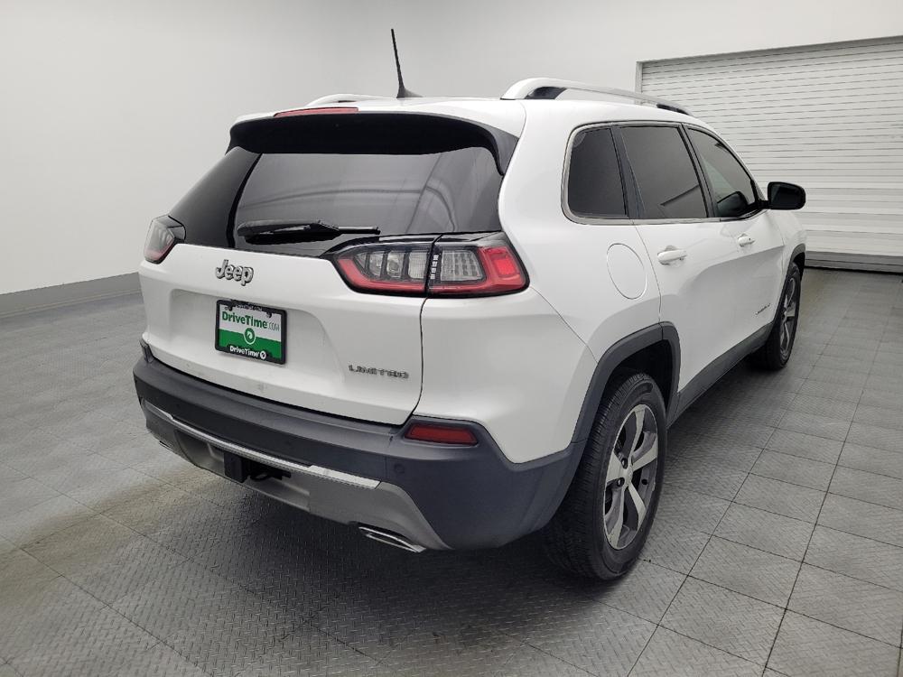 used 2019 Jeep Cherokee car, priced at $17,295