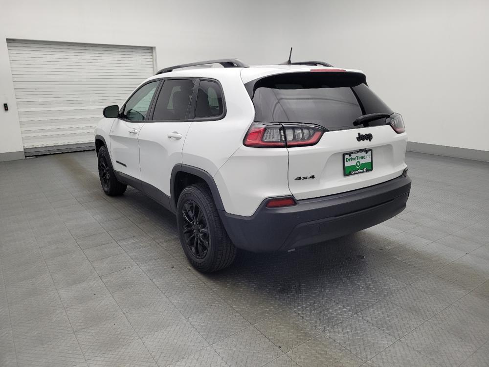 used 2023 Jeep Cherokee car, priced at $24,795