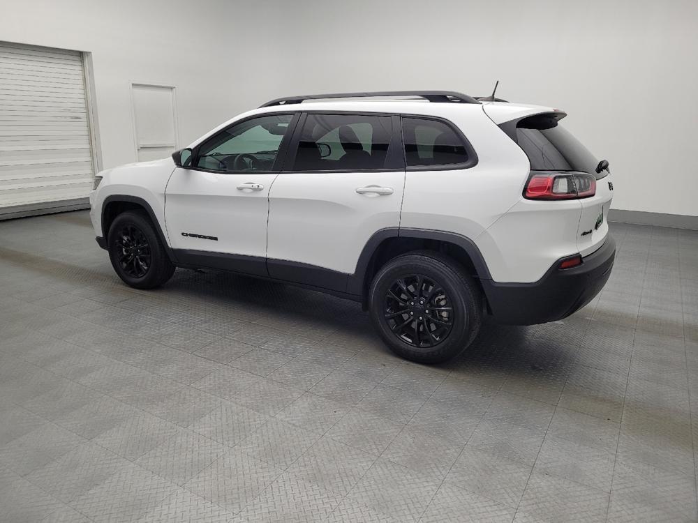 used 2023 Jeep Cherokee car, priced at $24,795