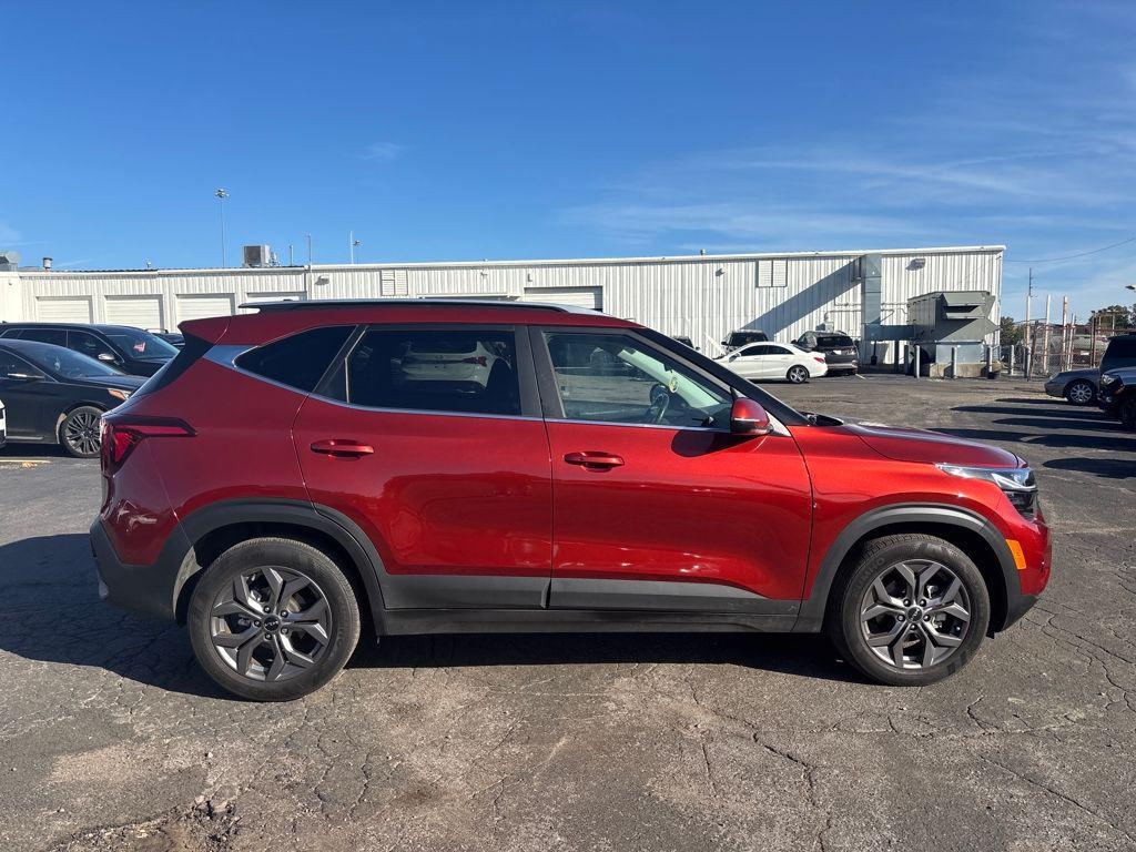 used 2024 Kia Seltos car, priced at $20,000