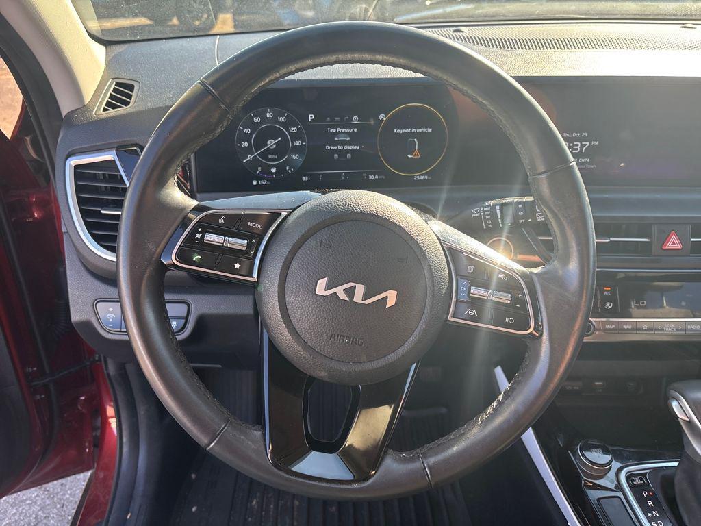 used 2024 Kia Seltos car, priced at $20,000