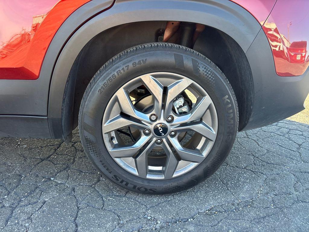 used 2024 Kia Seltos car, priced at $20,000