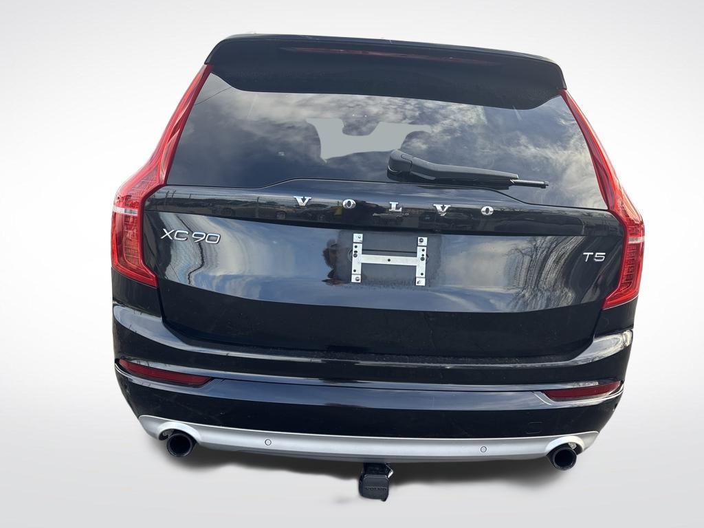 used 2018 Volvo XC90 car, priced at $17,500