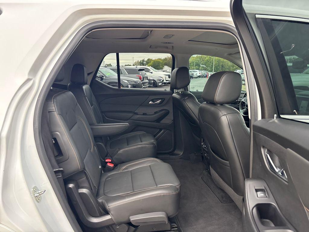 used 2020 Chevrolet Traverse car, priced at $21,600